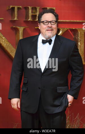 Jon Favreau besucht die Europäische Premiere von Disney's der König der Löwen im Odeon Luxe Kino, Leicester Square in London. Stockfoto