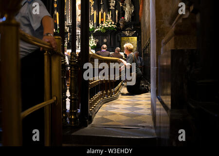 Im Inneren der Kapelle, wo die Ikone der Schwarzen Madonna von Tschenstochau, Polen 2018. Stockfoto