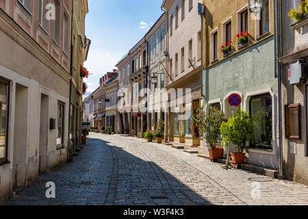 Straße in Steyr - eine Stadt in Österreich. Stockfoto