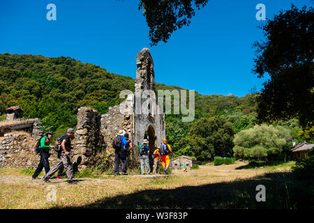 Ländliche Unterkünfte Kabinen La Sauceda. Naturpark Los Alcornocales, Cortes de la Frontera. Provinz Malaga, Andalusien, Südspanien Europa Stockfoto