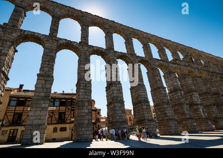 Antike römische Aquädukt, UNESCO-Weltkulturerbe. Segovia City. Castilla León, Spanien Europa Stockfoto