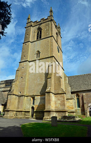 St Edward's Kirche, Stow-on-the-Wold, Gloucestershire, England, UK. Ein Dorf in den Cotswolds. Stockfoto
