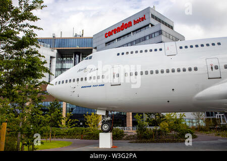 Corendon Village Hotels, am Flughafen Amsterdam Schiphol, ehemalige KLM Boeing 747-400, Jumbo Jet, im Park der Hotelanlage, wird zu einem 5D Motive Stockfoto
