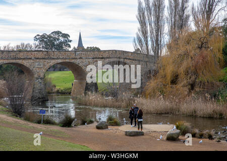 Richmond Bridge Tasmanien, 19. Jahrhundert Erbe Brücke auf der convict Trail in Richmond, Tasmanien, Australien Stockfoto