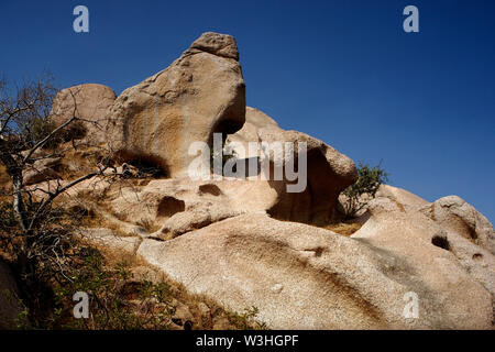 Ston Felsbrocken Felsen - IDAR Hügel Viertel Sabarkantha Gujarat Indien Stockfoto