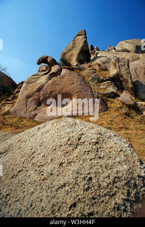 Ston Felsbrocken Felsen - IDAR Hügel Viertel Sabarkantha Gujarat Indien Stockfoto