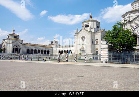 Cimitero Monumentale, monumentale Friedhof, in Mailand, Italien. Einer der größten Friedhöfe Europas, der Haupteingang & Famedio, Hall of Fame Stockfoto