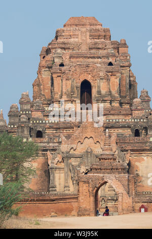 Aka Myanmar Birma, Bagan. Historische Archäologische Zone in der Nähe von Le-myet - hna Tempel. Stockfoto