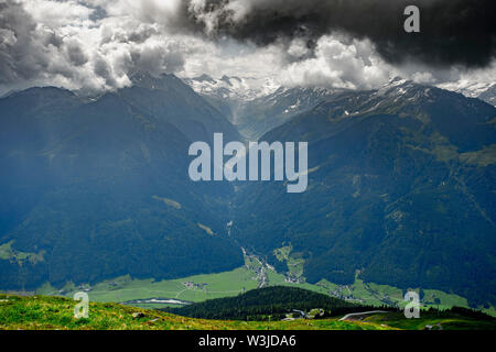 Bramberg am Wildkogel, Österreich. 16. Juli, 2019. BRAMBERG AM WILDKOGEL, 16-07-2019, Ajax in Österreich. Vor der Saison 2019-2020. Mountain detail. Credit: Pro Schüsse/Alamy leben Nachrichten Stockfoto