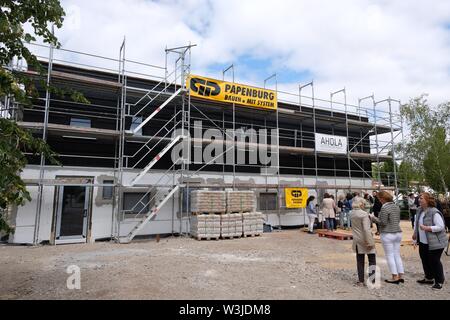 16 Juli 2019, Sachsen-Anhalt, Halle: Die Shell des Schutzhaus Matthisburg. Die pädagogisch-diagnostische Home Die Stiftung "Ein Platz für Kinder' kümmert sich um traumatisierte Kinder und wird im Dezember 2019 eröffnet werden. Foto: Sebastian Willnow/dpa-Zentralbild/ZB Stockfoto