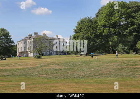 Beckenham Place Park, South London, UK. Die neu angelegten Grundstück im Jahr 2019 eröffnete austauschen, ein Golfplatz und der Park wieder auf das ursprüngliche Stil. Stockfoto