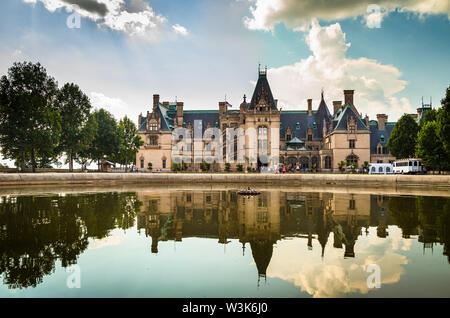 Biltmore House auf dem Biltmore Estate, Asheville, North Carolina, USA. Stockfoto