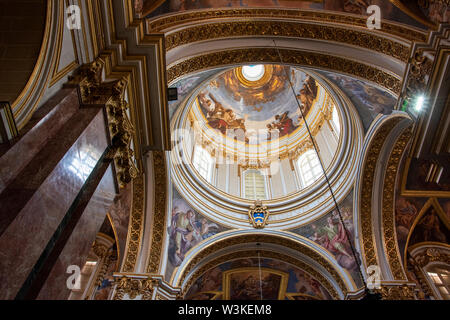 Europa, Malta, historischen Mdina. Innenraum der Kathedrale von Saint Paul aka St. Paul's Cathedral oder Mdina Cathedral. Stockfoto