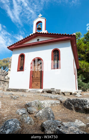 moderne Kirche in der Antike in der Nähe von Sami, Kefalonia, Ionische Inseln, Griechenland, Europa Stockfoto