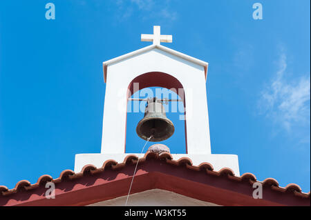 moderne Kirche in der Antike in der Nähe von Sami, Kefalonia, Ionische Inseln, Griechenland, Europa Stockfoto