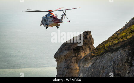 Beachy Head, East Sussex UK, 16. Jun 2019, Küstenwache, Polizei und RNLI besuchen ein Vorfall an der südlichen Küste von Sussex. Stockfoto