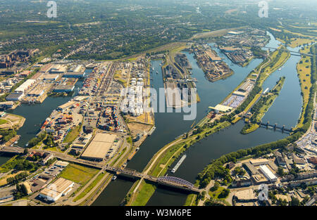 Luftaufnahme der Kohle Hafen am Duisburger Hafen Duisport AG-an-der-Ruhr mit Ruhr Mündung in den Rhein in der Übersicht und Details in Ruhrort in Duisbu Stockfoto