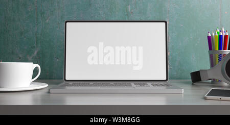 Leerer Bildschirm Vorlage. Laptop mit weißen leeren Bildschirm auf Ein Büro Schreibtisch öffnen, grüne Wand Hintergrund, kopieren. 3D-Darstellung Stockfoto
