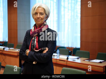 21 Oktober 2011, Brüssel, BXL, Belgien - der Geschäftsführende Direktor des IWF, Christine Lagarde bei einem Treffen der Finanzminister der Eurozone in Brüssel, Belgien am 2011-10-21 Der Vorsitzende der Eurogruppe der Finanzminister sagt, um die Verzögerung zu einer Schuldenkrise erstellt eine ''D"katastrophal" Bild der Eurozone mit der Außenwelt. Jean-Claude Juncker, der auch der Premierminister von Luxemburg, fügte hinzu, dass es nicht unbedingt nur Frankreich und Deutschland, haben Meinungsverschiedenheiten auf, wie man der Krise begegnen. von Wiktor Dabkowski (Credit Bild: © wiktor Dabkowski/ZUMAPRESS.com) Stockfoto