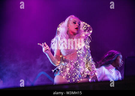 Locarno, Schweiz, 15. Juli 2019 Christina Aguilera live auf Mond und Sterne Festival © Roberto Finizio / alamy Stockfoto