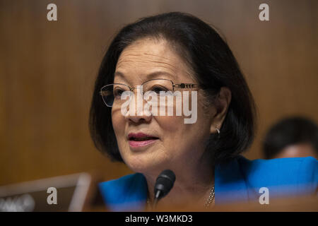 Washington, District of Columbia, USA. 16. Juli, 2019. United States Senator Mazie Hirono (Demokrat von Hawaii) spricht während des Unterausschusses für die Verfassung auf dem Capitol Hill in Washington, DC, USA am 16. Juli 2019. Credit: Stefani Reynolds/CNP/ZUMA Draht/Alamy leben Nachrichten Stockfoto