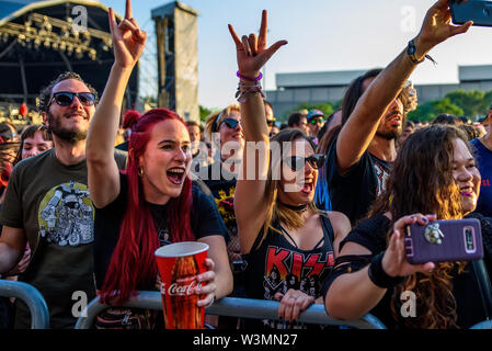 MADRID - 30.Juni: Die Masse in einem Konzert im Download (Heavy Metal Musik Festival) am 30. Juni 2019 in Madrid, Spanien. Stockfoto