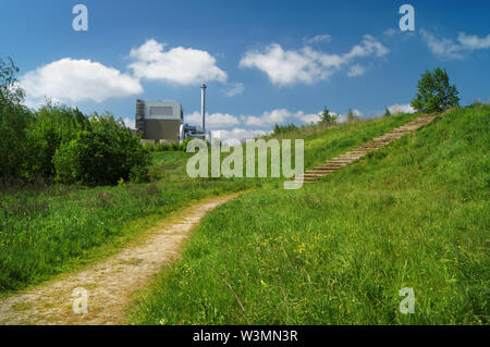 UK, South Yorkshire, Rotherham, 100 Riverside Natur Park, templeborough Biomassekraftwerk & Wanderweg Stockfoto