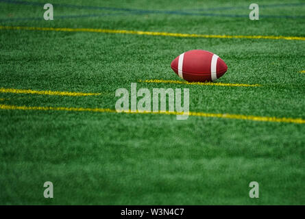 Montreal, Quebec, Kanada, 16. Juli 2019. Footbal auf künstliche Fußballplatz in Montreal, Quebec, Kanada. Credit: Mario Beauregard/Alamy leben Nachrichten Stockfoto