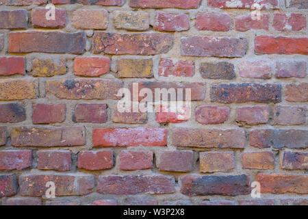 Fragment des alten Mauerwerk an der Wand des Gebäudes Stockfoto