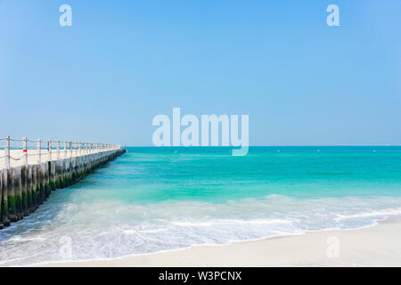 Azurblaue Küste, Dubai, Emirates, Feb. 2018 Stockfoto