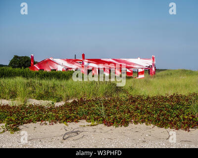 New York, Vereinigte Staaten - 6. Juli 2016 - Installatión der artis Katharina Grosse in Rockaway Beach Stockfoto