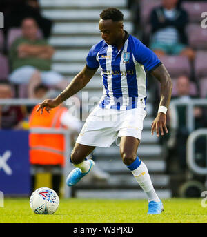 Von Sheffield Mittwoch Mose Odubajo während der Vorsaison freundlich an der PTS Akademie Stadion Stockfoto