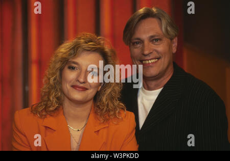 Birgit Langer und Hans Olbert von Fernando Express, deutsche Schlagerband aus Baden-Württemberg, Deutschland 1996. Birgit Langer und Hans Olbert der Deutschen Pop und Schlager Band "Fernando Express" aus Baden-Wuerttemberg, Deutschland 1996. Stockfoto