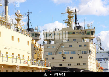 Icebreaker Flotte im Hafen von Katajanokka, Helsinki, Finnland | Sommer 2018 stationiert Stockfoto