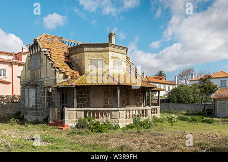 Verlassenes Haus in der Granja, Portugal Stockfoto