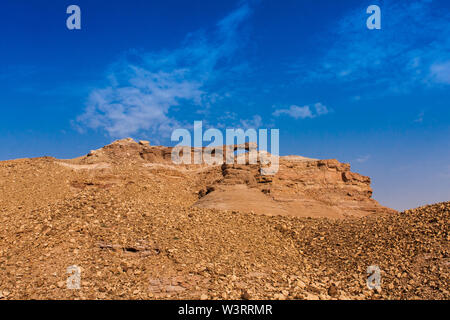 Die Natural Arch von Riad, einen Betrachtungswinkel von den Vorbergen Stockfoto