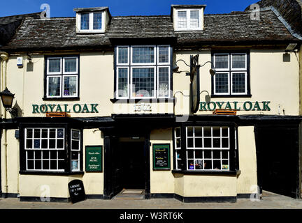 Der historischen Royal Oak Public House in St Ives, Cambridgeshire. Stockfoto