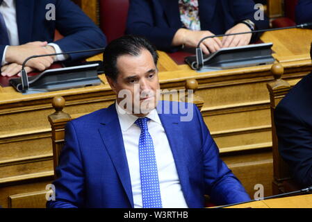 Athen, Griechenland. 17. Juli, 2019. Adonis Georgiadis, Minister für Entwicklung und Investitionen und Vizepräsident der Neuen Demokratie, für den Schwur Zeremonie im griechischen Parlament. Credit: Dimitrios Karvountzis/Pacific Press/Alamy leben Nachrichten Stockfoto