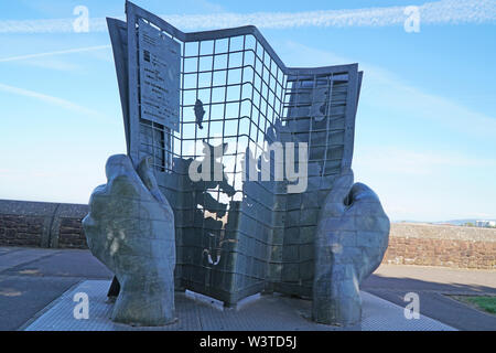 Skulptur Kennzeichnung der Start oder das Ende der 630 km South West Coast Path Stockfoto