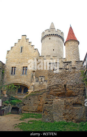 Mittelalterlichen gotischen Burg Kokorin, Tschechische Republik, Nordböhmen Stockfoto