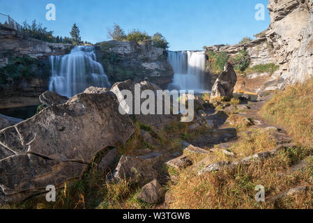 Lundbreck fällt auf den Crowsnest River in Alberta, Kanada Stockfoto