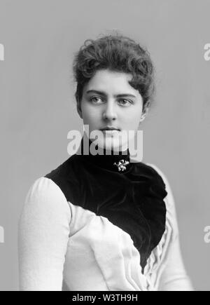 Frances Cleveland (1864-1947), First Lady der Vereinigten Staaten von 1886-89 und 1893-97, als Ehefrau von US-Präsident Grover Cleveland, Foto von Charles Milton Bell, Ende 1880 Stockfoto