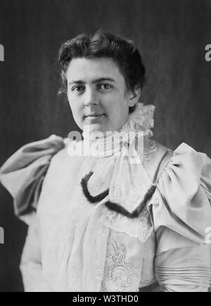 Frances Cleveland (1864-1947), First Lady der Vereinigten Staaten von 1886-89 und 1893-97, als Ehefrau von US-Präsident Grover Cleveland, Kopf und Schultern Porträt, 1890 Stockfoto