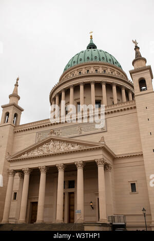 Nikolaikirche auf dem Alten Markt im historischen Zentrum von Potsdam. Stockfoto