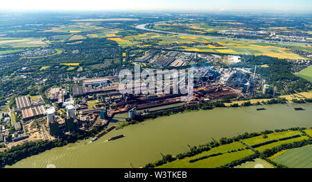 Luftbild des Stahlwerks Hüttenwerke Krupp Mannesmann GmbH HKM in Hüttenheim am Rhein mit Kokerei Hüttenheim in Duisburg im Ruhrgebiet Stockfoto