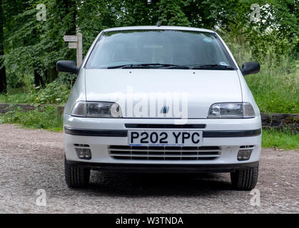 1996 Fiat Punto 90 ELX 1,6 5 Tür italienische Kompaktwagen Stockfoto