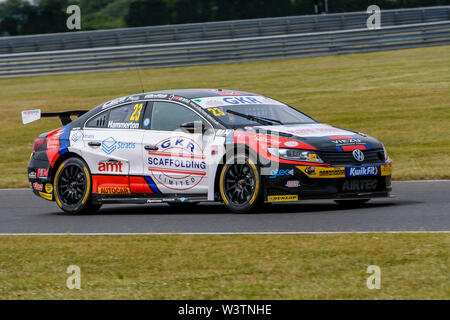 Snetterton, UK. 17. Juli, 2019. Kwik Fit British Touring Car Championship Sommer Test bei snetterton am 17. August 2019 vor der Serie 'triple-Kopf Rennen am 3. August. Abgebildet ist Ethan Hammerton Credit: Mark Bullimore/Alamy leben Nachrichten Stockfoto