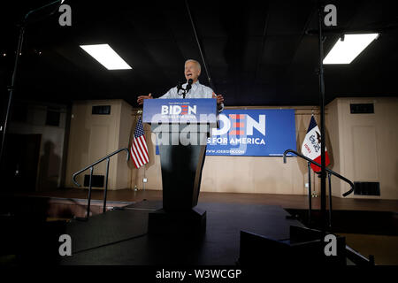 07172019 - Council Bluffs, Iowa, USA: die ehemaligen Vereinigten Staaten Vizepräsident Joe Biden Kampagnen für die demokratische Nominierung für die Präsidentschaftswahl 2020 Vereinigte Staaten an der Basis Wagen Events Center, Mittwoch, Juli 17, 2019 in Council Bluffs, Iowa. Stockfoto