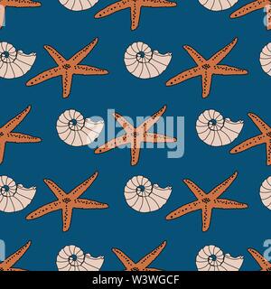 Hand gezeichnet Meer Stars und perligen Nautilus Shell auf einem dunklen Hintergrund Stock Vektor