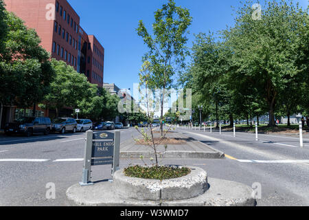 Portland, Oregon - Juni 29, 2019: Mühle Enden Park, der weltweit kleinste Park Stockfoto